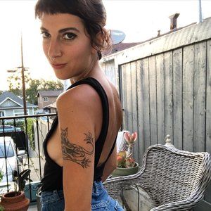 Meet your Posher, Devon